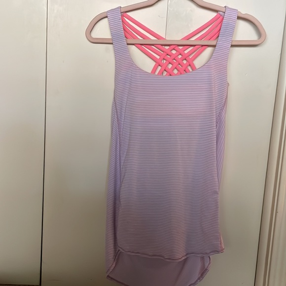 Lululemon free to be wild bra/tank bundle - size 4 - Picture 6 of 8